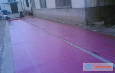 蘇州綠色PVC地板卷材批發(fā)，兼談PVC與實木地板的差異與應用